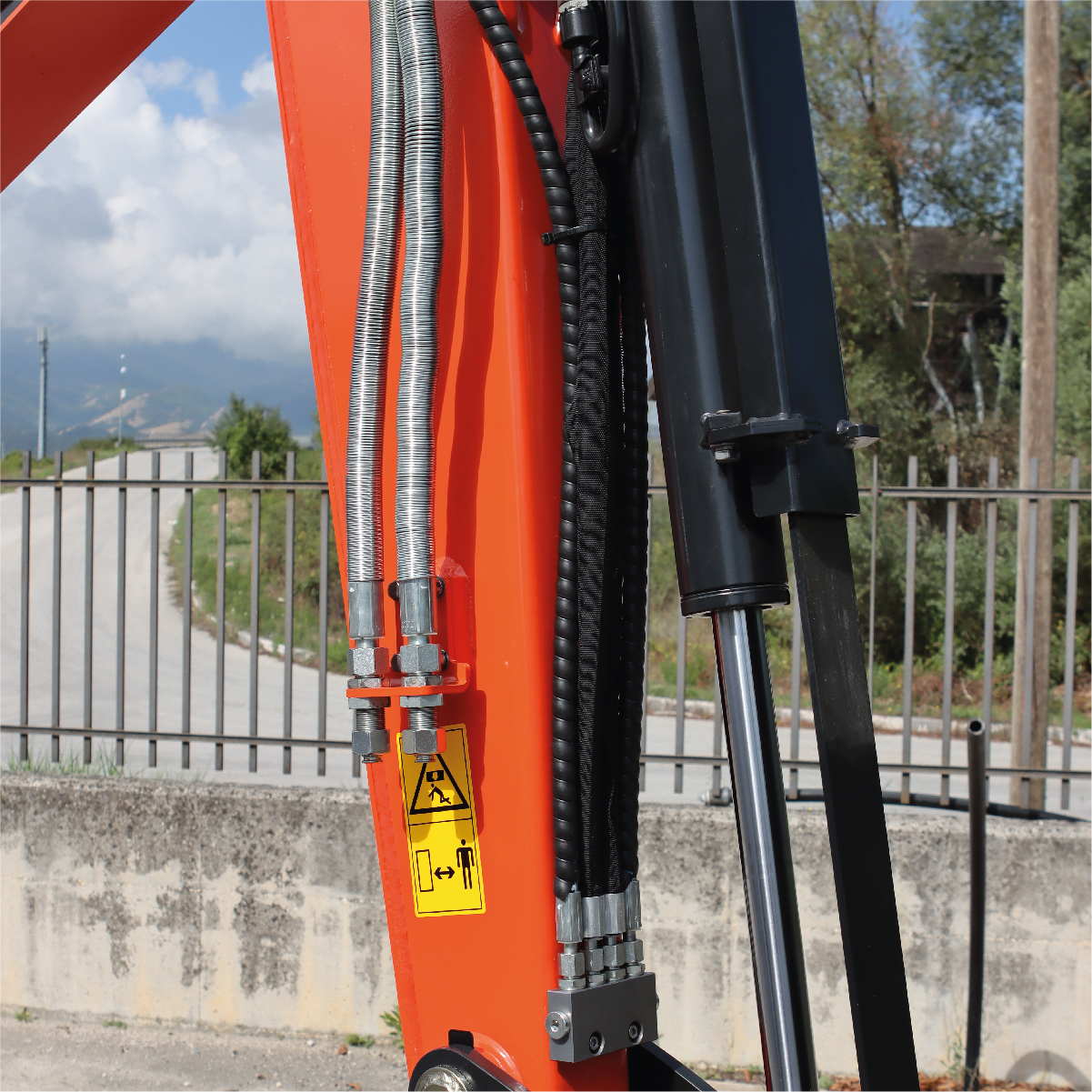 Mini-escavatore-20-quintali-airone-200-09