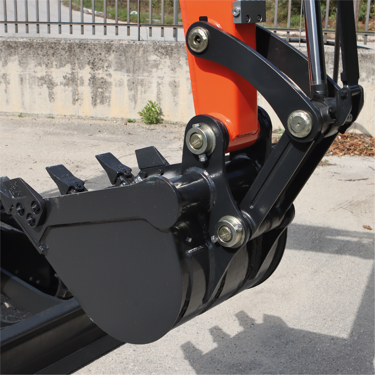 Mini-escavatore-20-quintali-airone-200-10