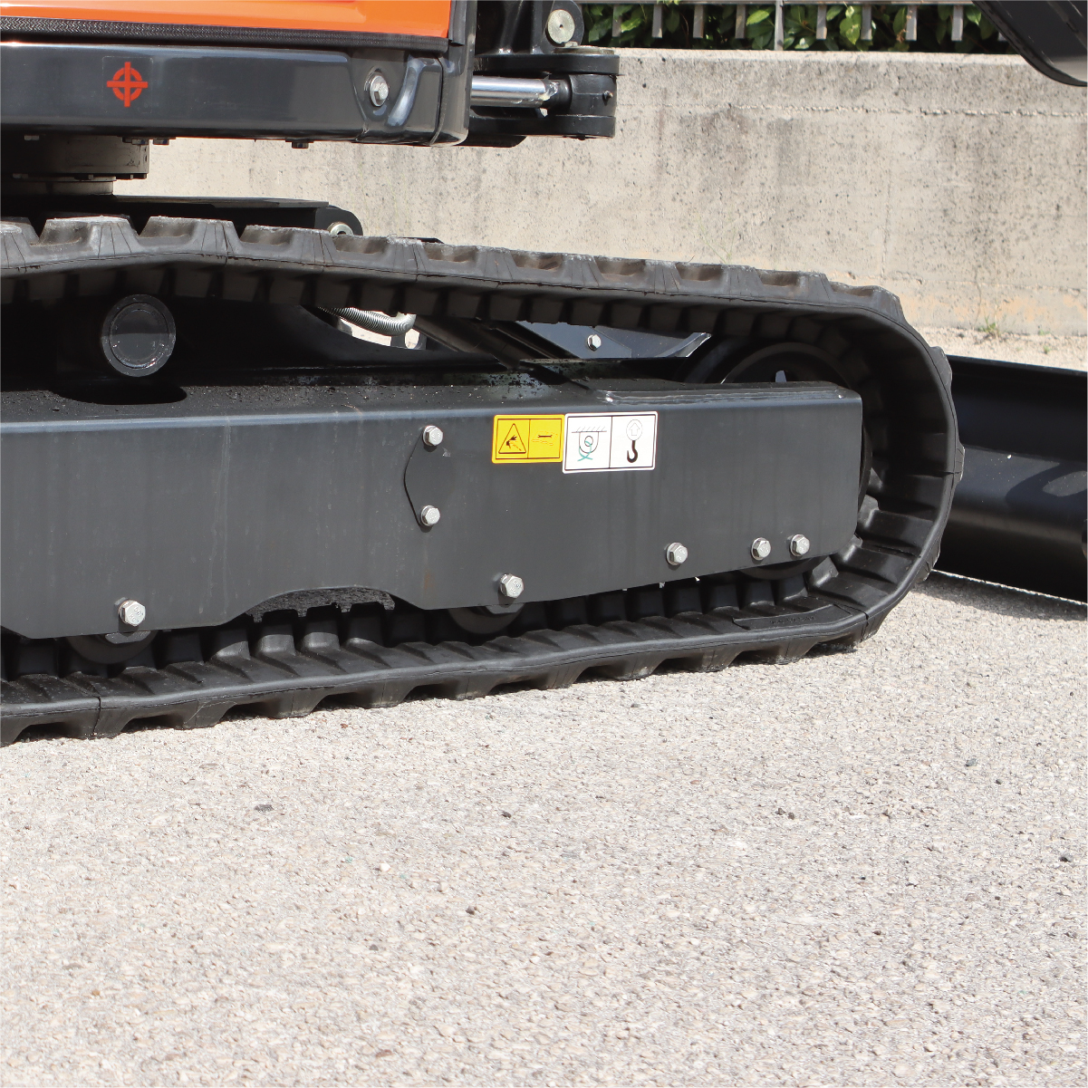 Mini-escavatore-20-quintali-airone-200-13