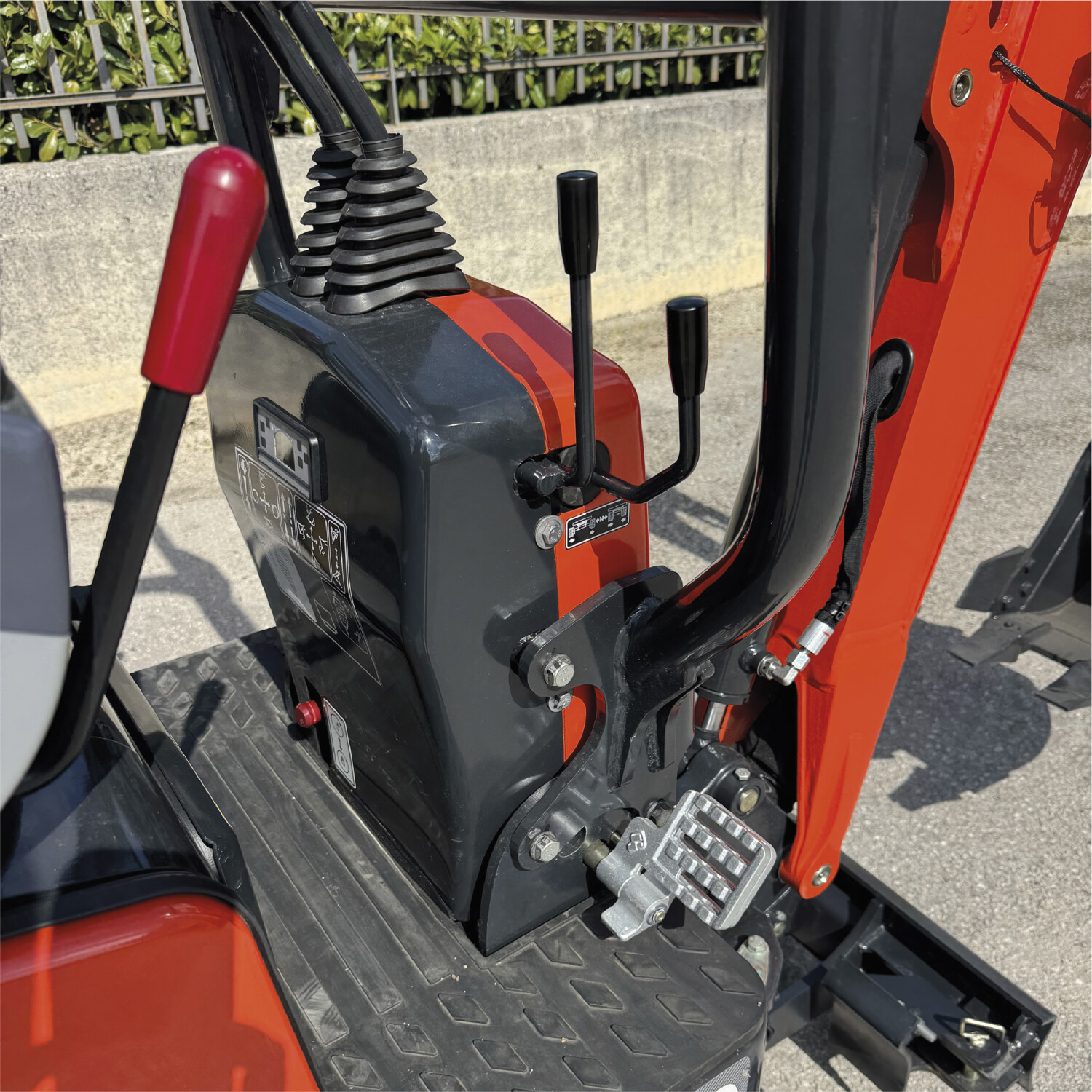 mini-escavatore-airone-100pro-10